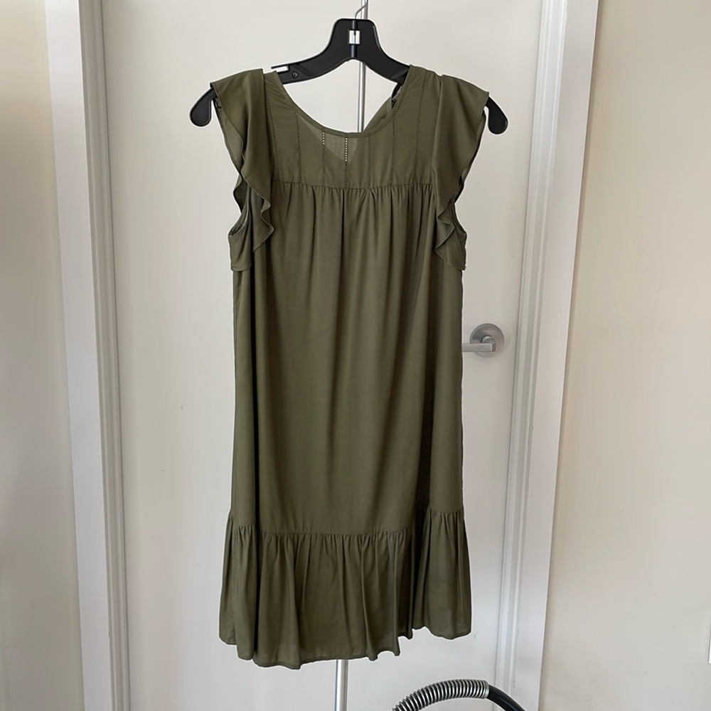 Cap sleeve dress